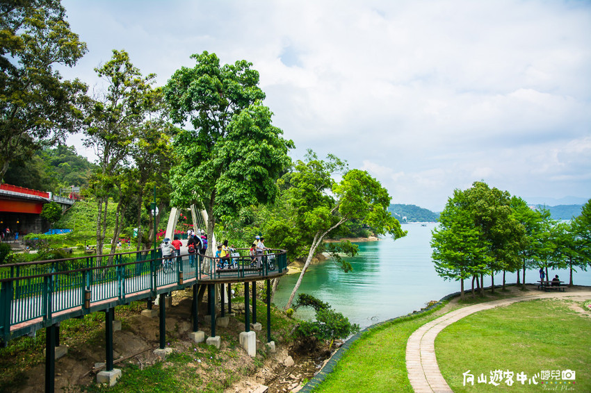 ｜南投景點｜全球十大最美自行車道，向山遊客中心環潭自行車道 - 阿婷的旅行札記。