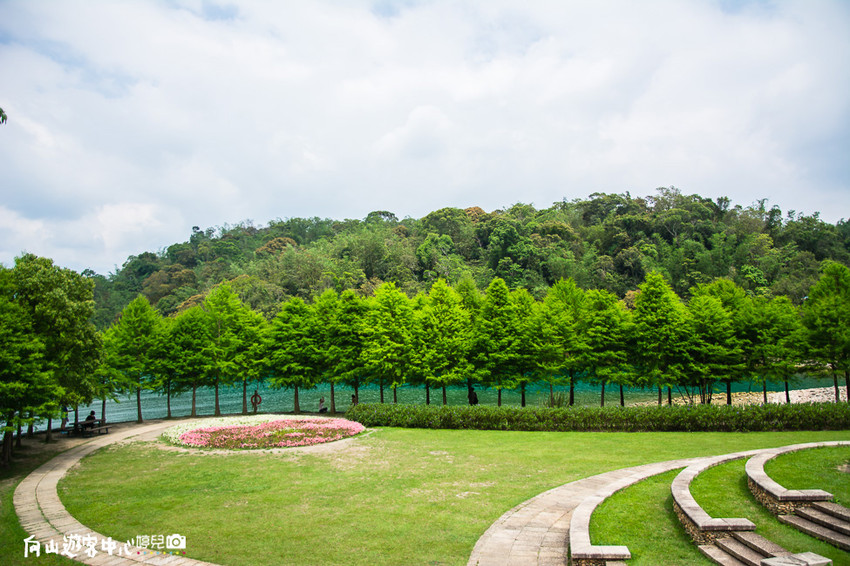 ｜南投景點｜全球十大最美自行車道，向山遊客中心環潭自行車道 - 阿婷的旅行札記。