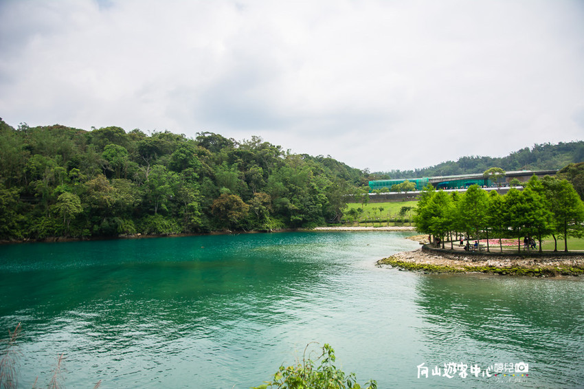 ｜南投景點｜全球十大最美自行車道，向山遊客中心環潭自行車道 - 阿婷的旅行札記。
