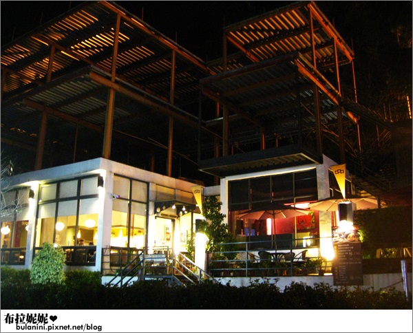 【日月潭美食】日月潭晚餐食記,慵懶氣氛小餐館@日光湖畔