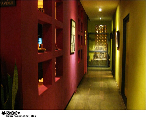 【日月潭美食】日月潭晚餐食記,慵懶氣氛小餐館@日光湖畔