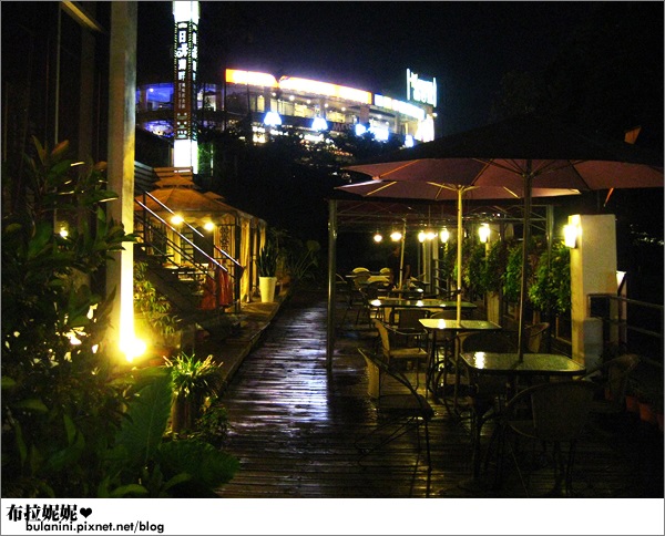 【日月潭美食】日月潭晚餐食記,慵懶氣氛小餐館@日光湖畔