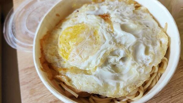 【台北涼麵】阿春媽媽涼麵店 (張春涼麵)|無敵大份量!一個人也吃不完的超大份量涼麵店