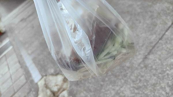 【台北涼麵】阿春媽媽涼麵店 (張春涼麵)|無敵大份量!一個人也吃不完的超大份量涼麵店