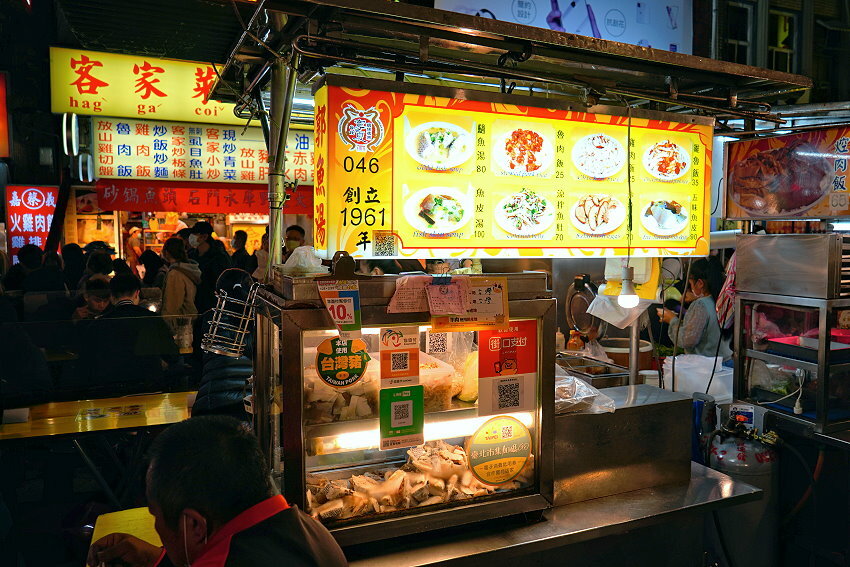 台北寧夏夜市美食．超過30家美味! 地圖、交通、停車場資訊!