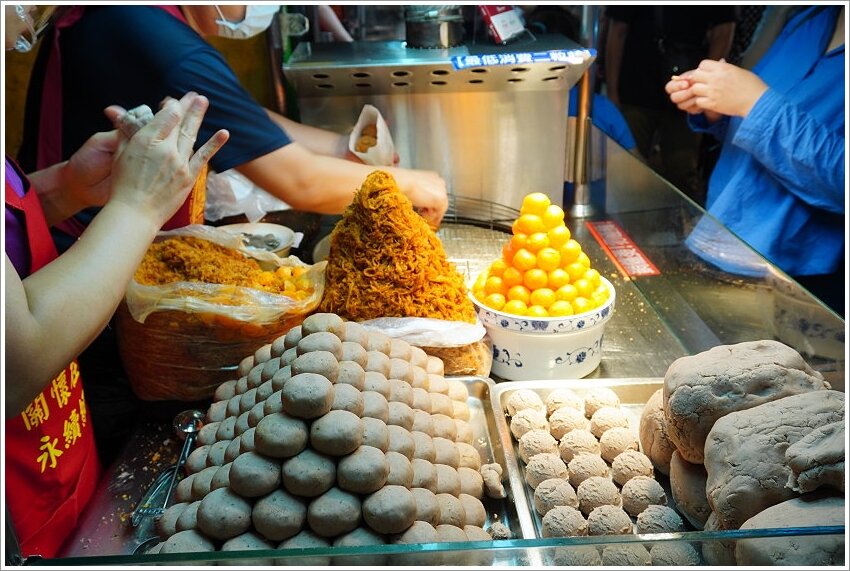 台北寧夏夜市美食．超過30家美味! 地圖、交通、停車場資訊!