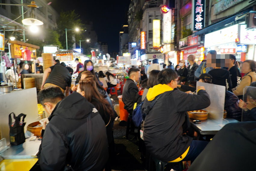 台北寧夏夜市美食．超過30家美味! 地圖、交通、停車場資訊!