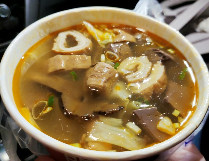 台北寧夏夜市美食．超過30家美味! 地圖、交通、停車場資訊!