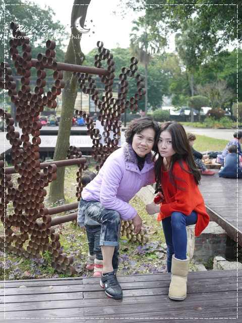 [美食]曬曬陽光來場藝術的饗宴。橋頭糖廠 白屋