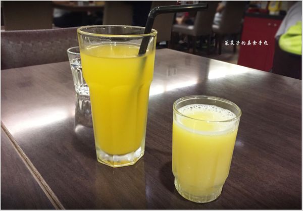 IMG_1968.JPG IMG_1968.JPG