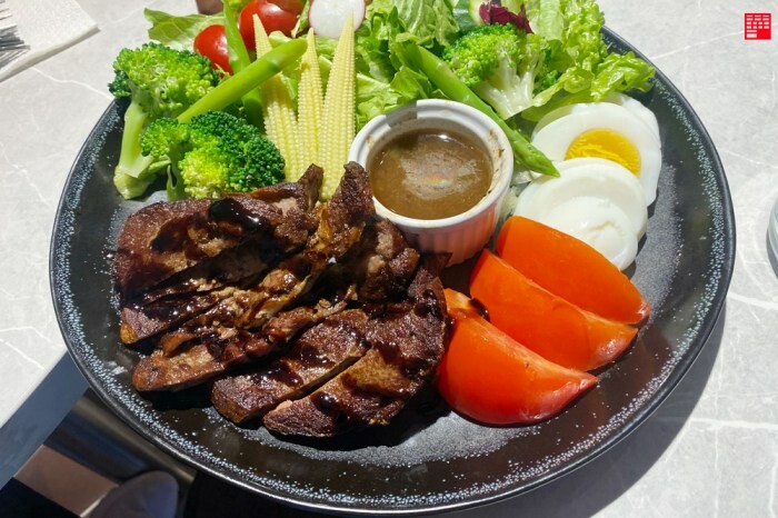 台北市大同區台北美食／寧夏夜市必吃劉芋仔！米其林必比登連五年推薦的美味芋丸、蛋黃芋餅