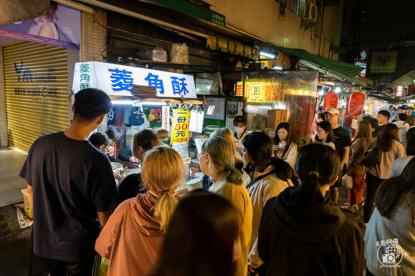 台中市豐原區豐原 廟東夜市 | 台中必逛夜市還有廟東！從小吃到大？不～這裡都是爺爺帶路的～