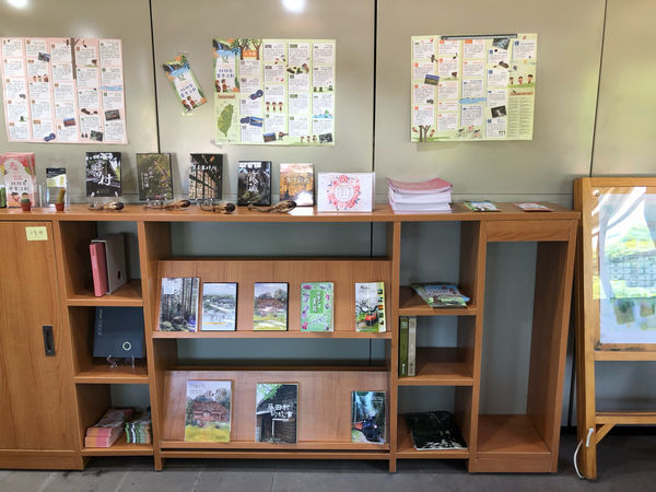 圓圓家出去玩-<嘉義景點>百年車站北門驛，昔日的阿里山小火車景點，懷舊復古風情，順遊沉睡的森林及檜意森活村