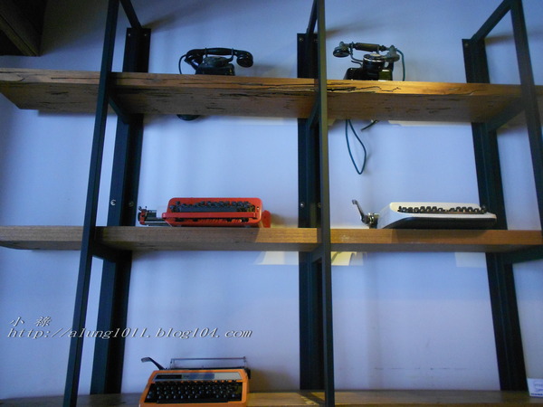 咖啡館+藝文空間的好所在 ..MARS 睦工場