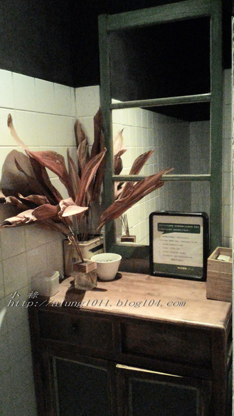 咖啡館+藝文空間的好所在 ..MARS 睦工場