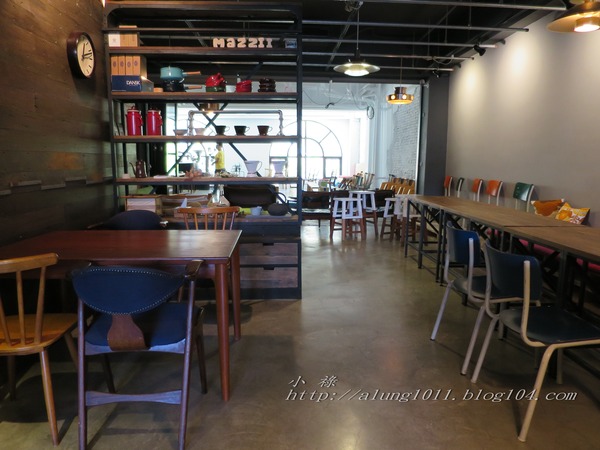 咖啡館+藝文空間的好所在 ..MARS 睦工場