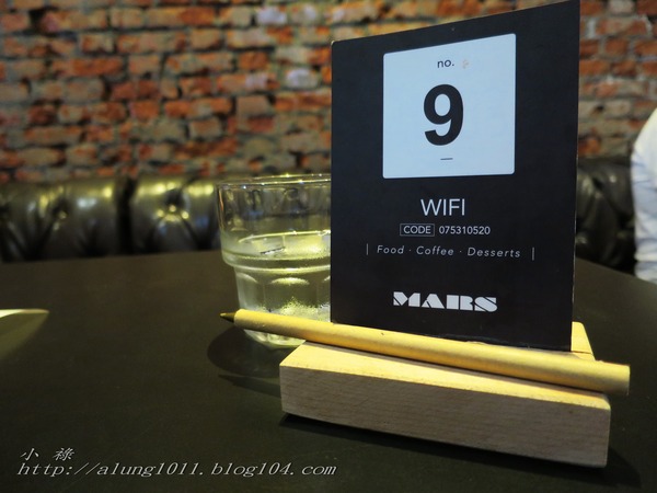 咖啡館+藝文空間的好所在 ..MARS 睦工場
