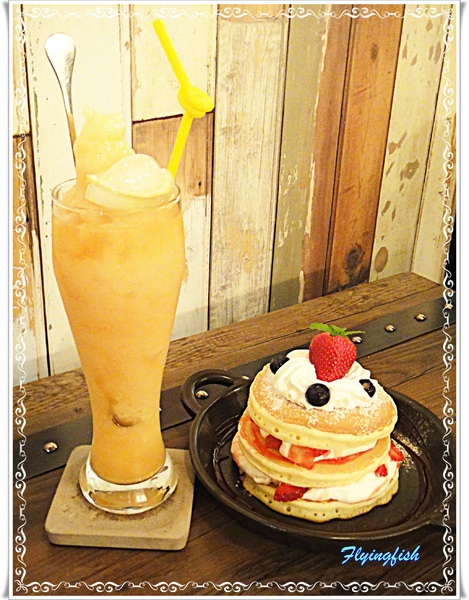 溫古咖啡Wengu cafe：✜ 讓人有好心情滴簡單小確幸 －「溫古咖啡」(*￣︶￣*)