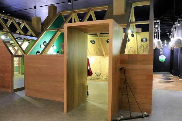 中興糓堡稻米博物館:【彰化埤頭景點】中興穀堡RICE CASTLE~米食營養與無洗米健康新概念,互動裝置趣味十足,品嘗米食大變身