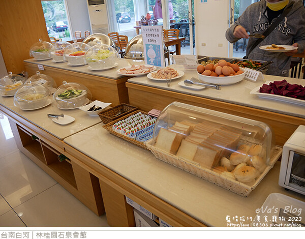 【台南住宿】林桂園石泉會館(寵物友善溫泉會館)，獨房獨戶環境舒適寧靜很有渡假氣氛，顏色如泥水的泥漿溫泉