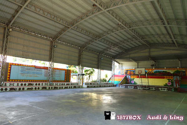 【屏東。牡丹】牡丹國小。全台最美麗的國小。彩虹階梯。校園８景。單車環島熱門景點