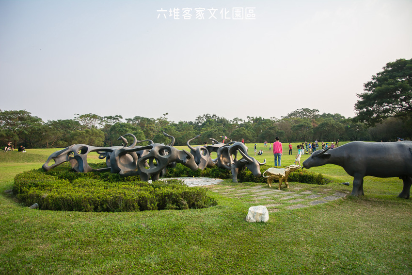 ｜屏東景點｜六堆客家文化園區，六堆小星球互動式遊戲區、親水河道、沙坑，通通免費讓你玩 - 阿婷的旅行札記。
