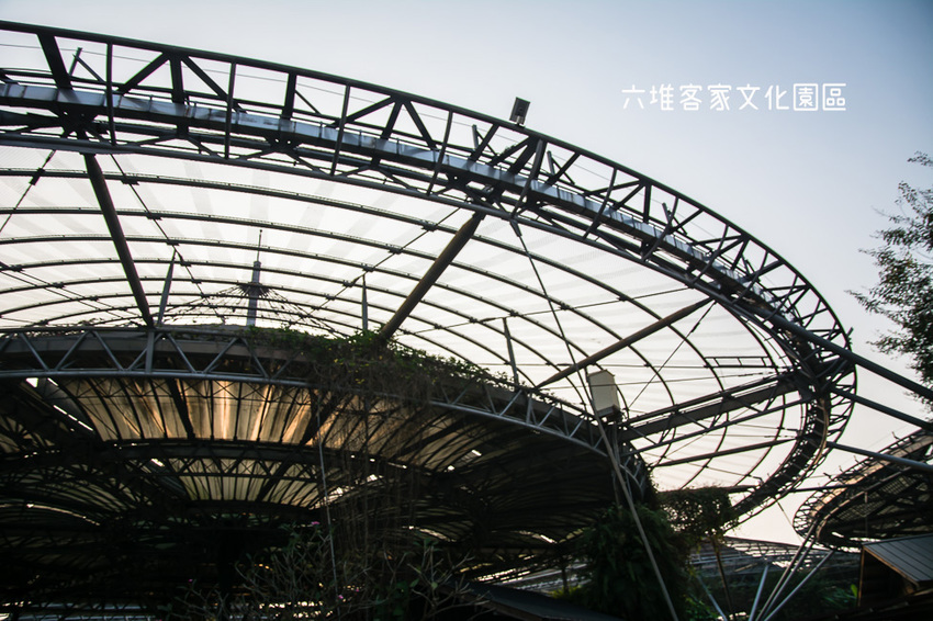 ｜屏東景點｜六堆客家文化園區，六堆小星球互動式遊戲區、親水河道、沙坑，通通免費讓你玩 - 阿婷的旅行札記。