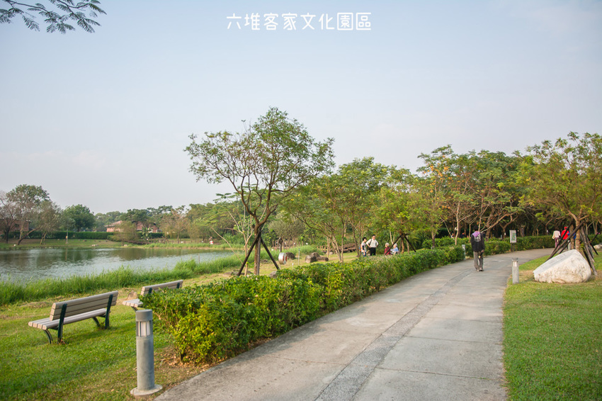 ｜屏東景點｜六堆客家文化園區，六堆小星球互動式遊戲區、親水河道、沙坑，通通免費讓你玩 - 阿婷的旅行札記。