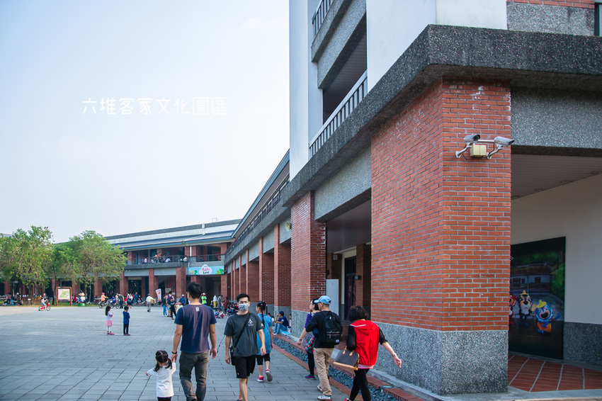 ｜屏東景點｜六堆客家文化園區，六堆小星球互動式遊戲區、親水河道、沙坑，通通免費讓你玩 - 阿婷的旅行札記。