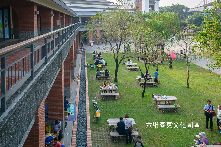 ｜屏東景點｜六堆客家文化園區，六堆小星球互動式遊戲區、親水河道、沙坑，通通免費讓你玩 - 阿婷的旅行札記。