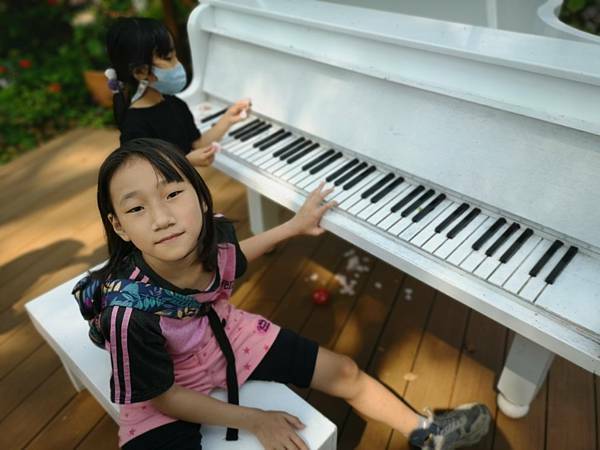 (台中/新社) 桃李河畔 - COCO享天下(隆爸妤媽愛白白)