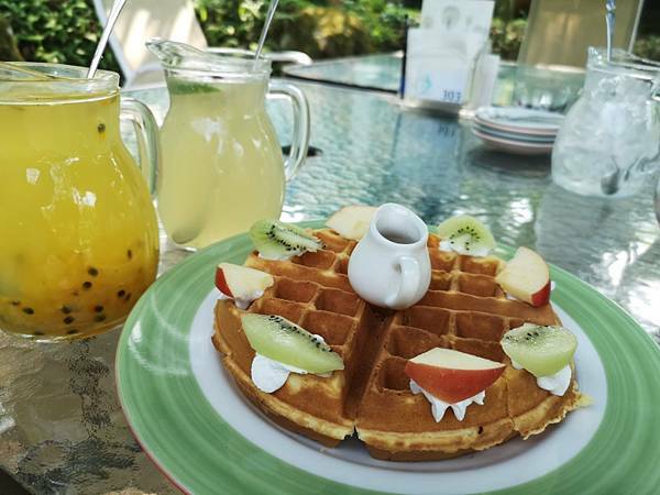 (台中/新社) 桃李河畔 - COCO享天下(隆爸妤媽愛白白)