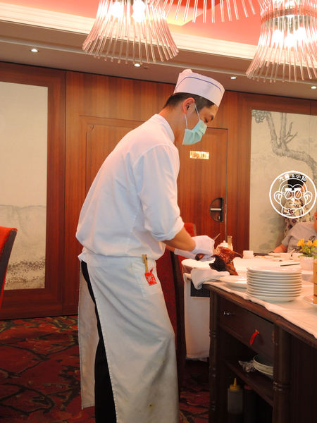 潮江燕：呷飽祙【台北松山･潮江燕】好好味的金牌片皮鴨