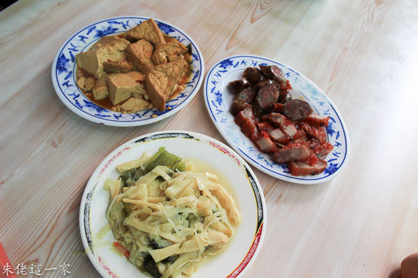 IMG_0170.jpg IMG_0170.jpg