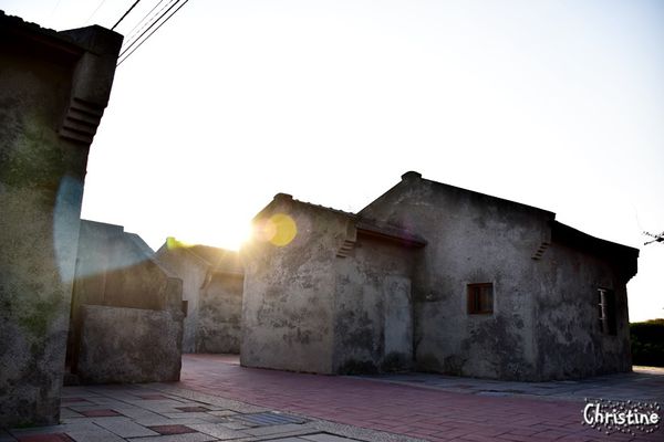 【彰化。景點】線西鄉 / 蛤蜊兵營，退役老兵之家，磚瓦上歲月依舊的鮮明痕跡，ig打卡景點