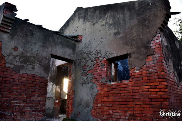 【彰化。景點】線西鄉 / 蛤蜊兵營，退役老兵之家，磚瓦上歲月依舊的鮮明痕跡，ig打卡景點