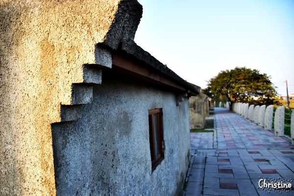 【彰化。景點】線西鄉 / 蛤蜊兵營，退役老兵之家，磚瓦上歲月依舊的鮮明痕跡，ig打卡景點