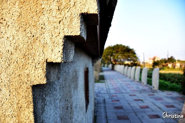 【彰化。景點】線西鄉 / 蛤蜊兵營，退役老兵之家，磚瓦上歲月依舊的鮮明痕跡，ig打卡景點