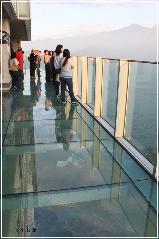 *極緻奢華日月行館+紙教堂