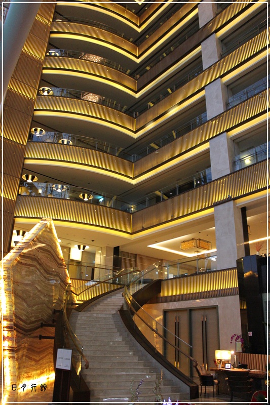 *極緻奢華日月行館+紙教堂