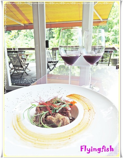 藏酒酒莊休閒農場：✜ 讓人沉浸在心曠神怡、幸福滿滿氛圍滴無菜單料理－宜蘭「藏酒酒莊」♪♫ ♩♬ ♥～…