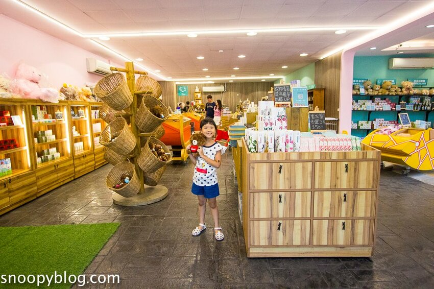 【南投埔里景點】18度C巧克力工房～好好拍的胡桃鉗士兵，好吃讓人噴淚的巧克力、多種口味義式手工冰淇淋