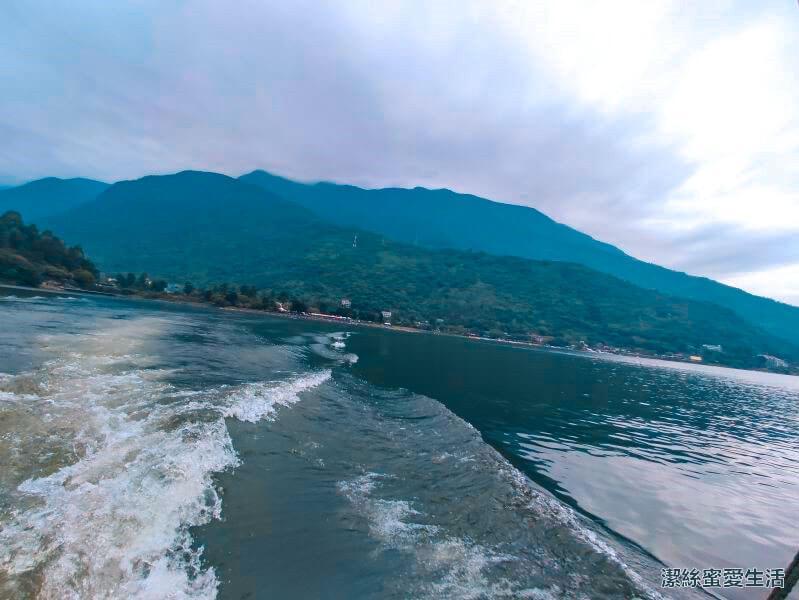 鯉魚潭 船上遠眺