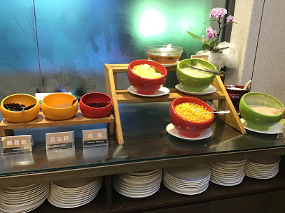 杉林溪兩日遊˙夜宿杉林溪主題會館典雅四人房˙免費活力早餐