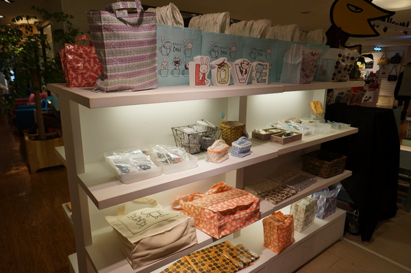 Aranzi Aronzo Cafe 阿朗基咖啡(新光三越南西店二館)：可愛指數爆表的阿朗基♥