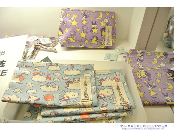 Aranzi Aronzo Cafe 阿朗基咖啡(新光三越南西店二館)：【食記】oO。。台北　ARANZI CAFE（阿朗基）　超可愛的兔兔蛋糕，能不吃嘛？！。o○。