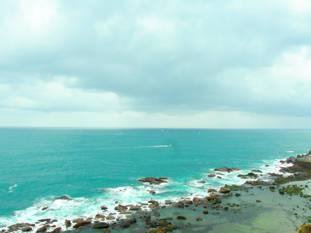 走春。一踏八斗子。鐵道×海岸線×步道