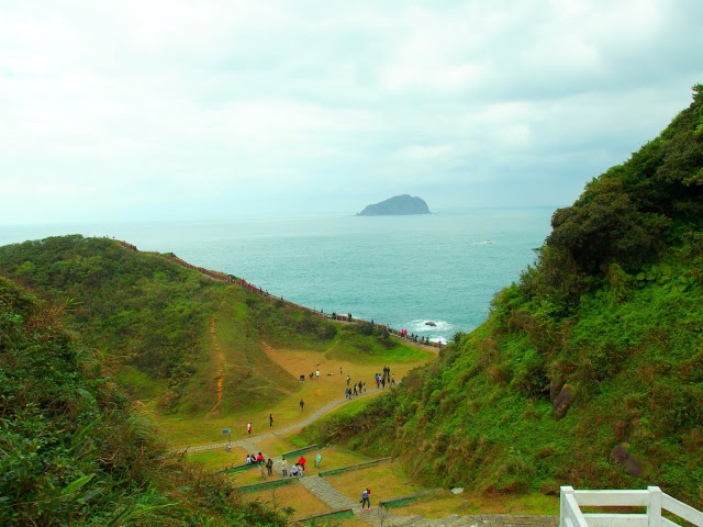 走春。一踏八斗子。鐵道×海岸線×步道