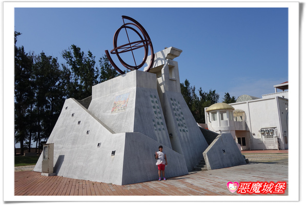 【嘉義。東石】漁人碼頭 + 鰲鼓溼地 + 彰化王功漁港 ~ 好吃的海鮮 + 風很大的濱海公路一日遊 !