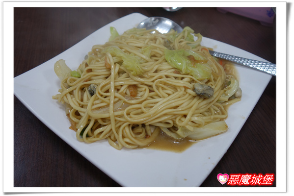 【嘉義。東石】漁人碼頭 + 鰲鼓溼地 + 彰化王功漁港 ~ 好吃的海鮮 + 風很大的濱海公路一日遊 !